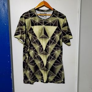 Gold Triangle Shirt XL